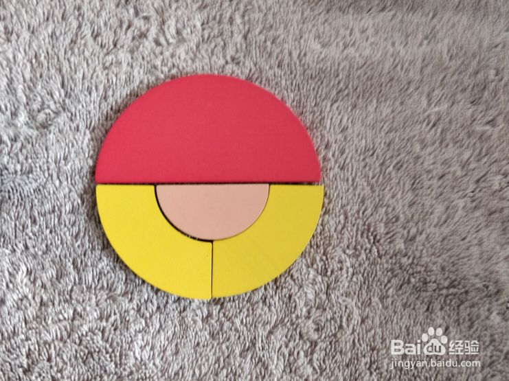 用蒙氏积木怎样拼海里的灯笼鱼呢?