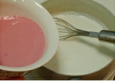 恋上粉色----草莓布丁