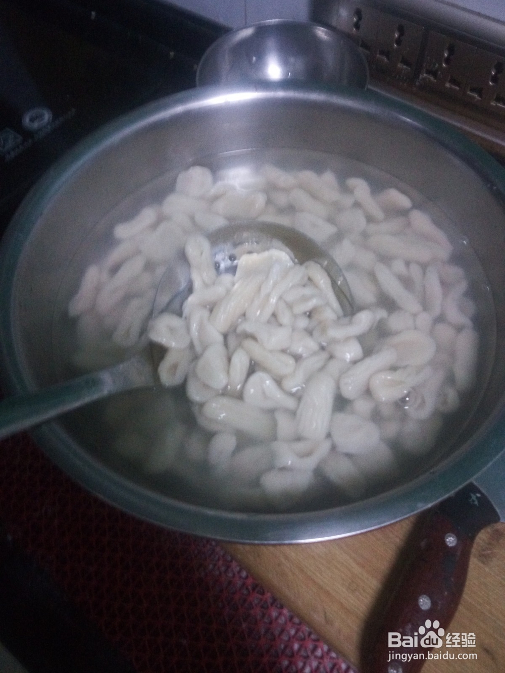 如何在家里独自做猫耳朵