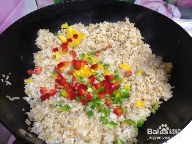 虾皮蛋炒饭怎么做