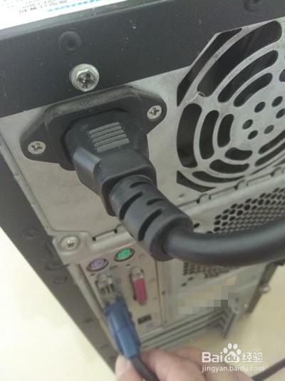 台式电脑线路连接