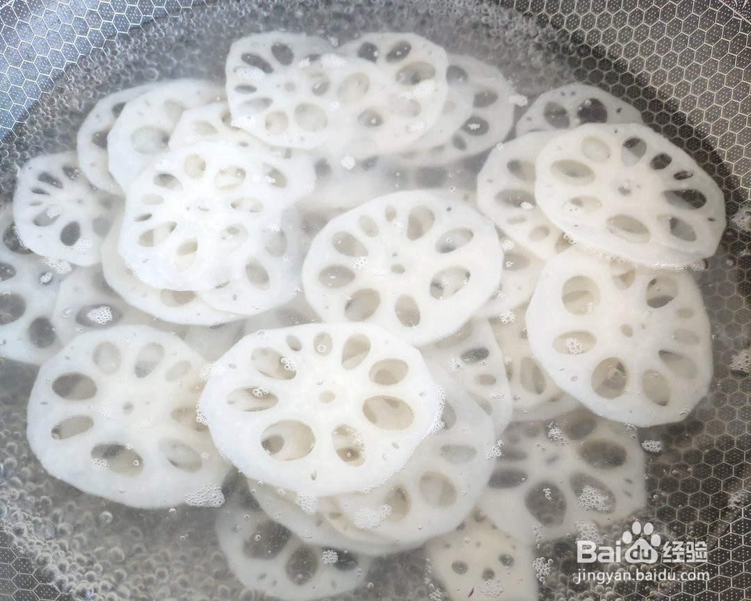 如何制作胭脂藕片?