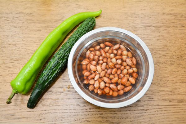 凉拌黄瓜花生米