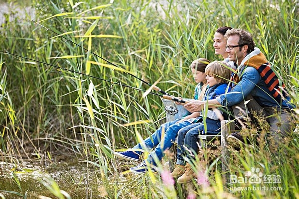 水库钓鱼选窝的技巧有哪些