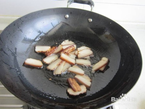 怎样做鲜香味美的芦笋炒肉呢