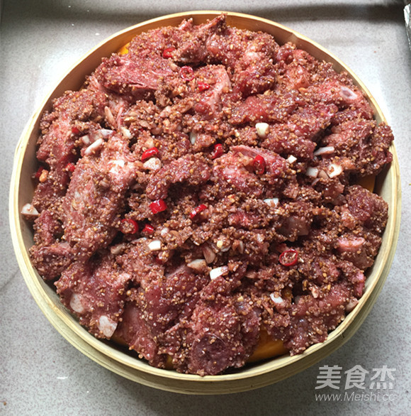 麻辣粉蒸排骨
