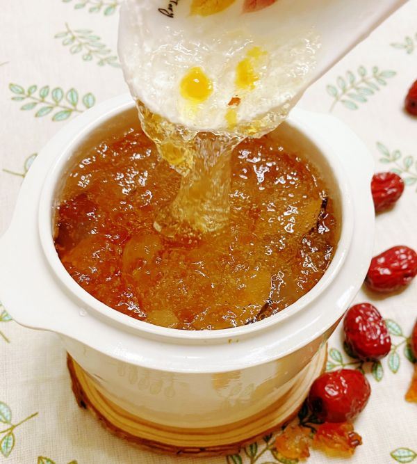 #入秋滋补正当时#雪燕桃胶皀角米羹