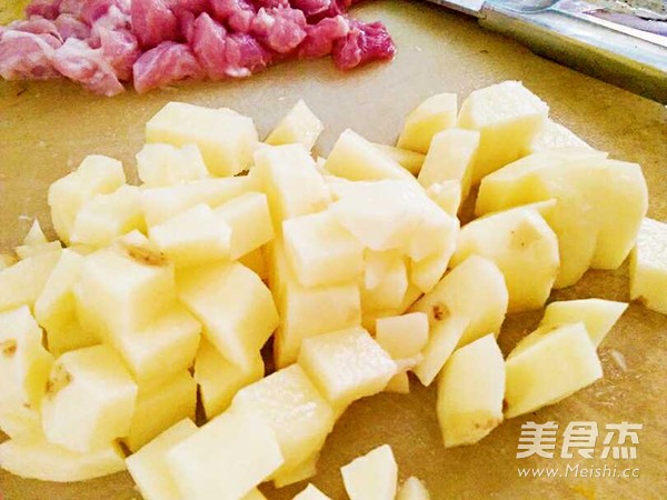 巨星韦伯土豆烧肉