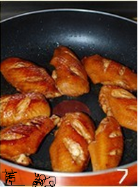 蒜香鸡翅——爱不释手的美味