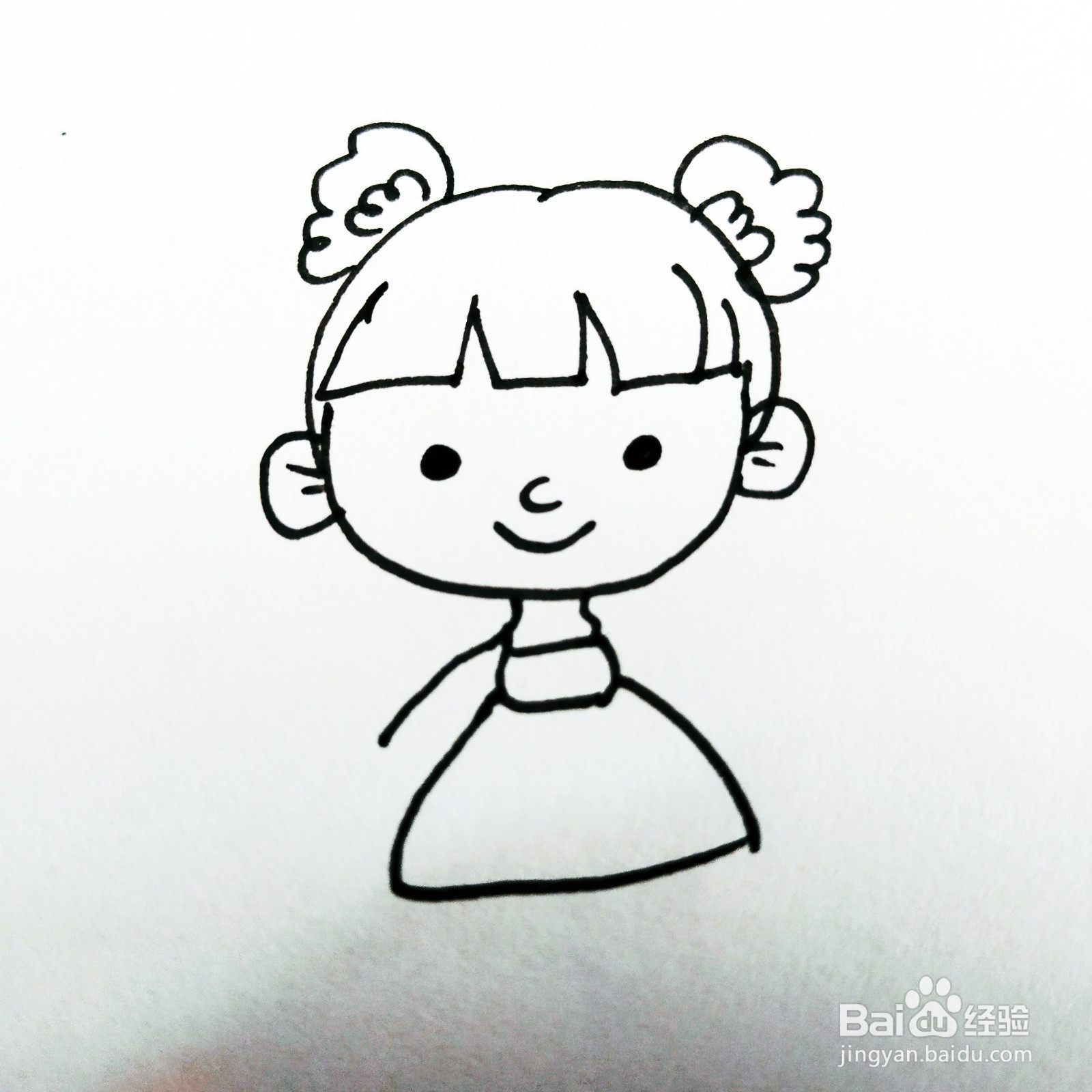 如何来画一位卡通美丽的女孩简笔画呢