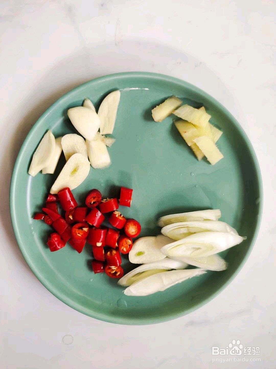 酸汤小酥肉的做法