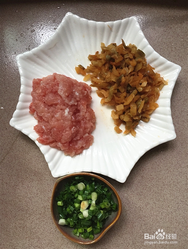 肉末烧米豆腐的制作方法