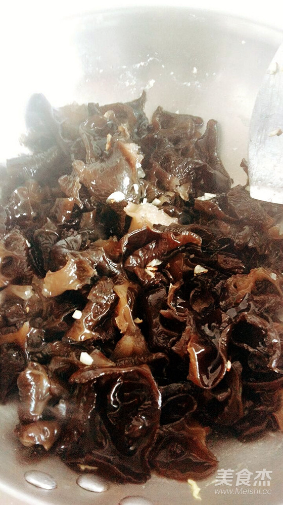 蒜蓉木耳炒蛋