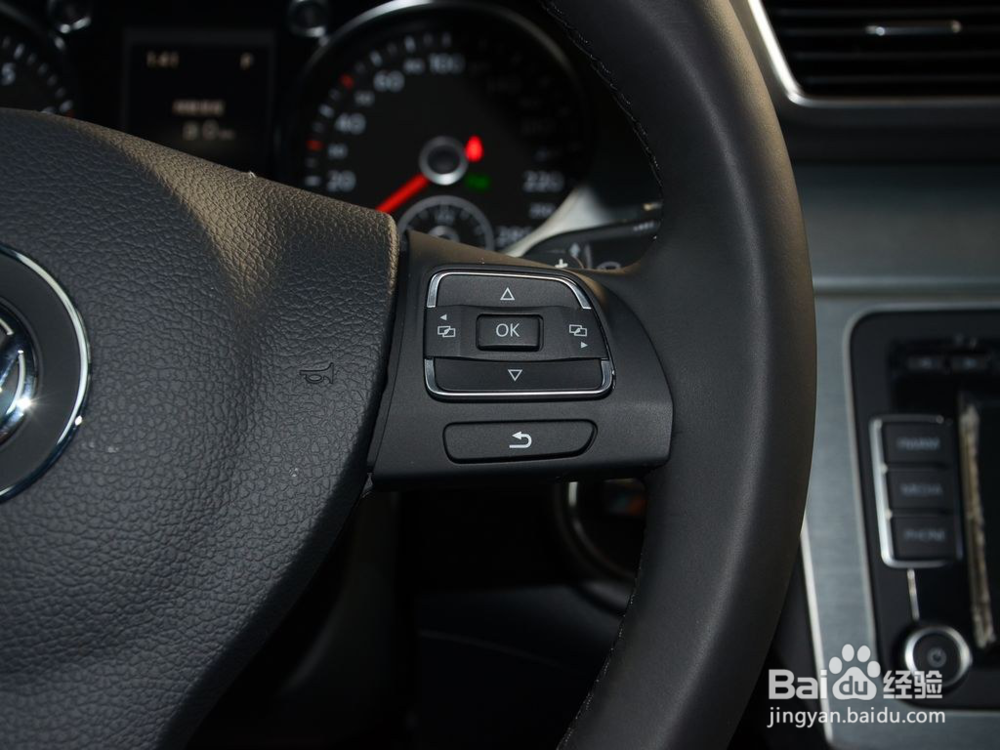 如何保养全新一代CC方向盘?