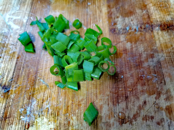 酸汤金针菇魔芋肥牛卷