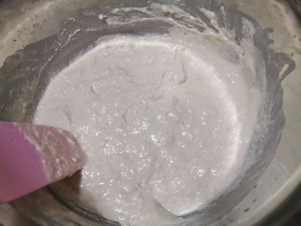 营养早餐鸡蛋葱油煎饼