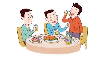 商务敬酒中应该怎么敬酒