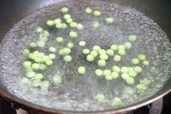 西葫芦鲜虾炒鸡蛋