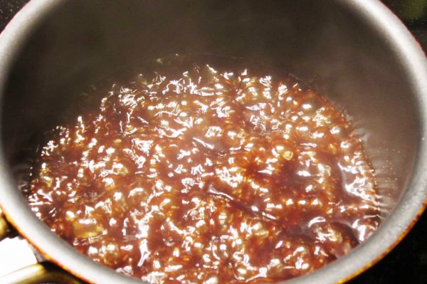 砂煲腊肠糯米饭