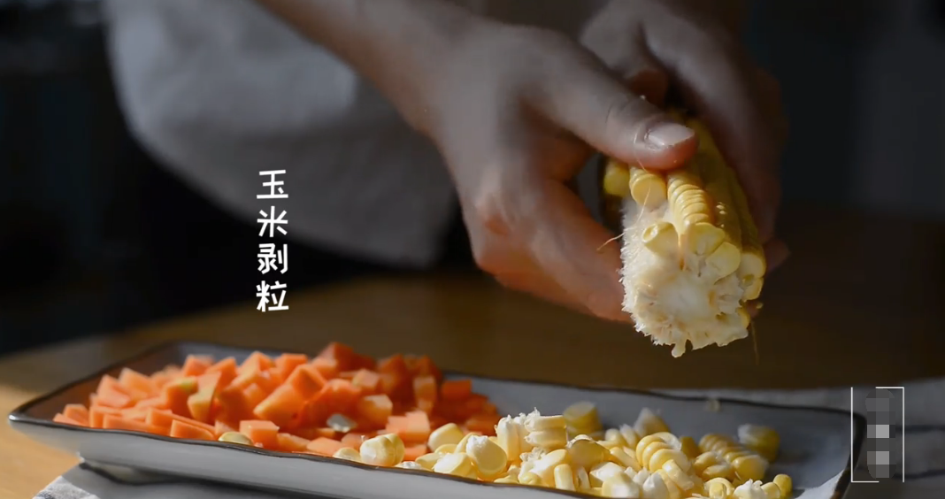 蟹黄炒饭怎么做