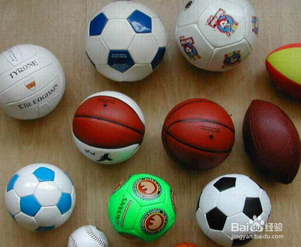 适合三到六个月孩子的玩具有哪些?