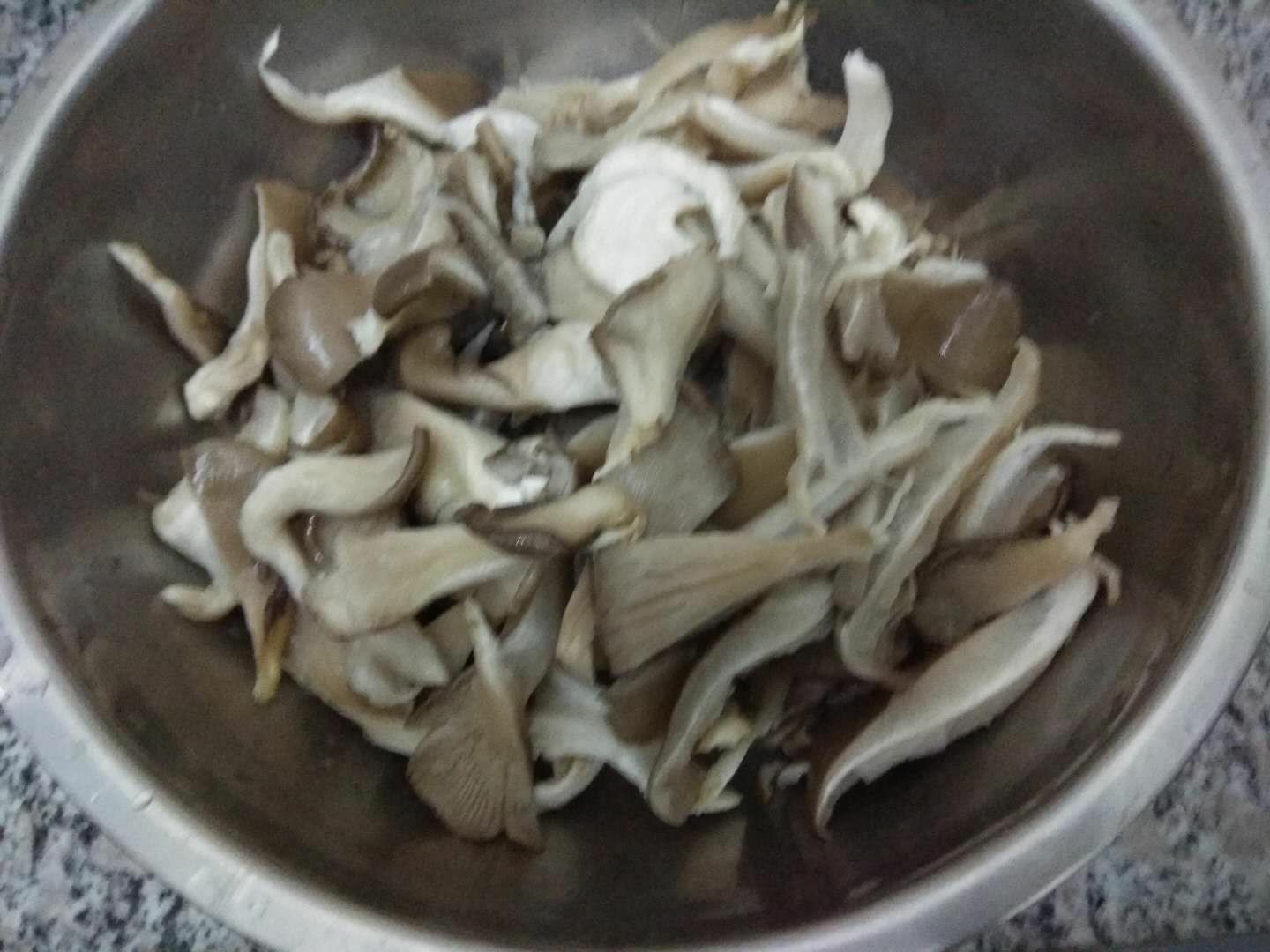 鲜蘑怎么炸更酥脆