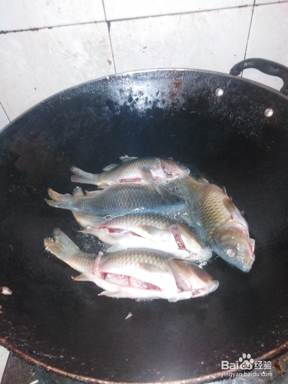 酸辣禾花鱼的制做