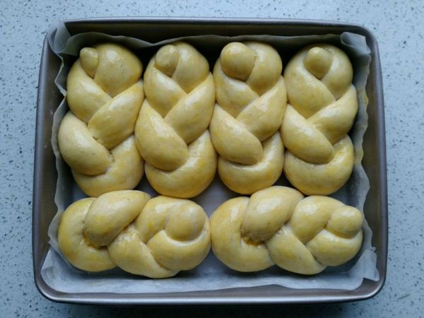 玉米油燕麦面包