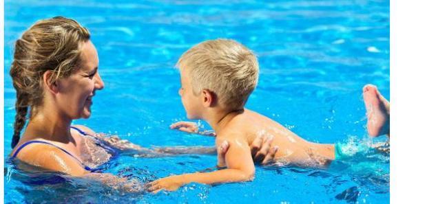 自学游泳的正确步骤是什么