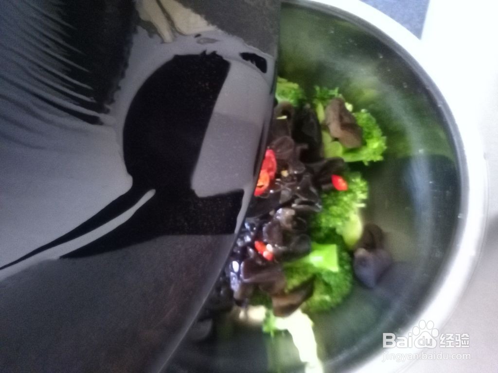 怎么做西兰花拌木耳