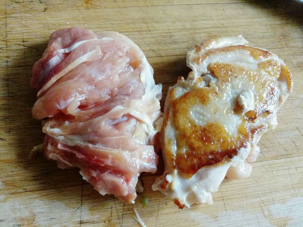 豆乳鸡肉菌菇锅