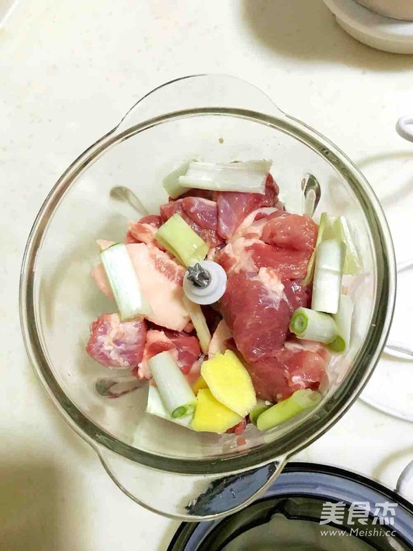 圆白菜猪肉蒸包