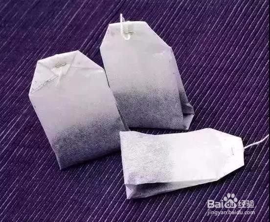 卫生间不用时，门是打开还是关上好？