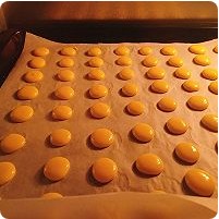 蛋黄溶豆的做法