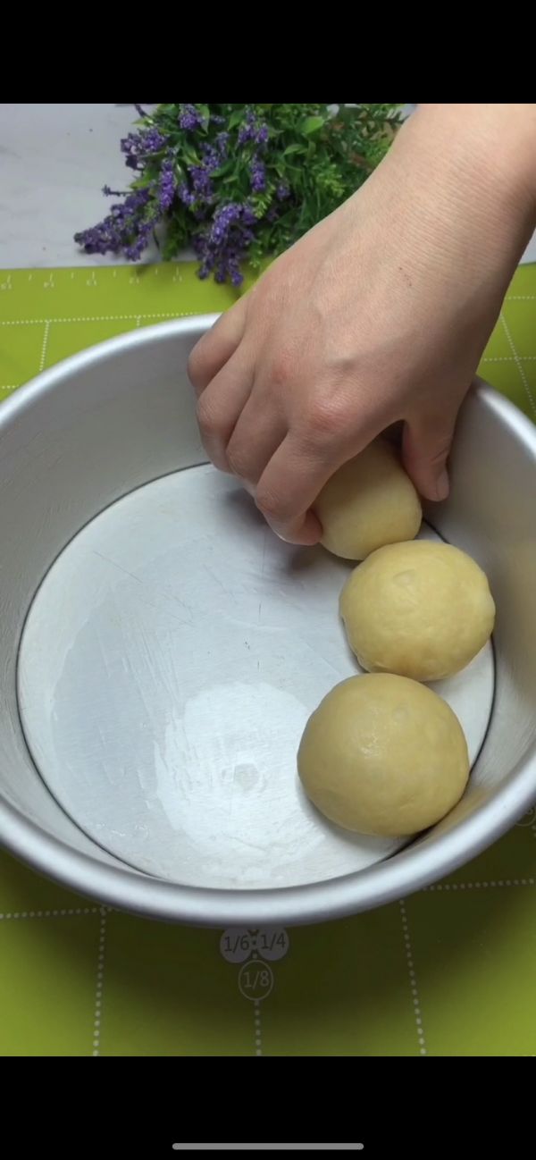 蓬松萱软拉丝好吃不上火的蒸面包