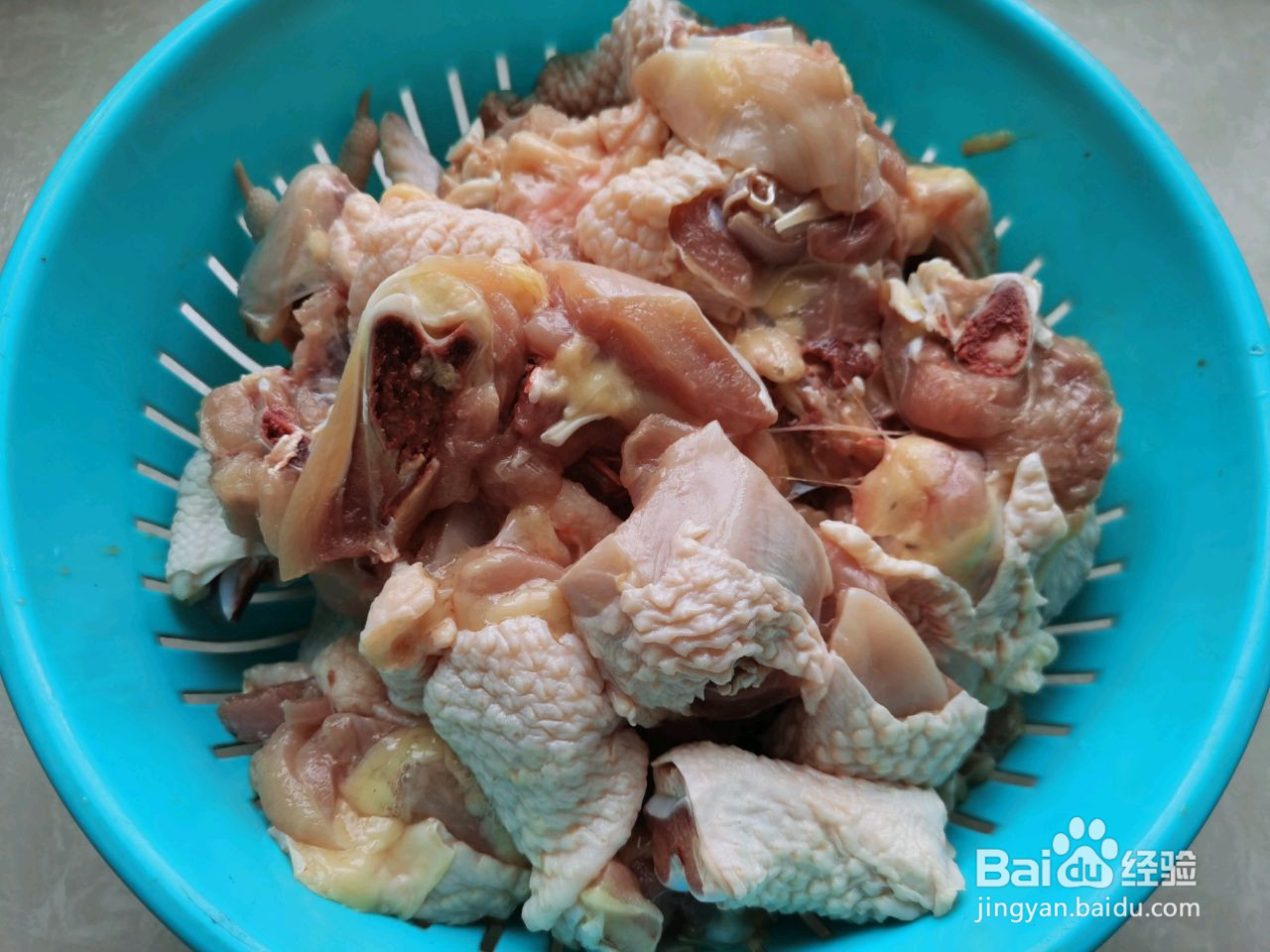 小鸡炖蘑菇的做法