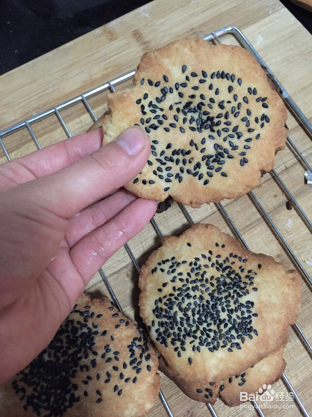 黑芝麻桃酥的家常做法