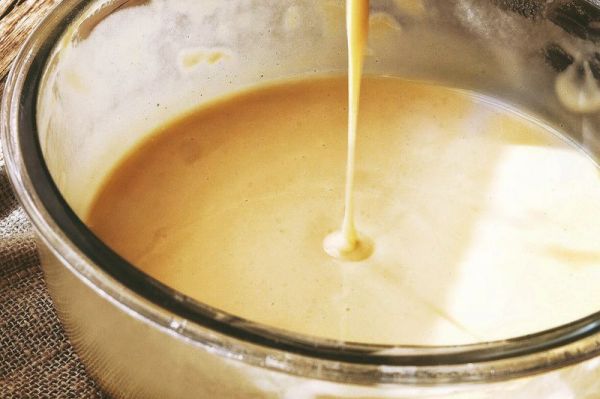 奶油水果可丽饼