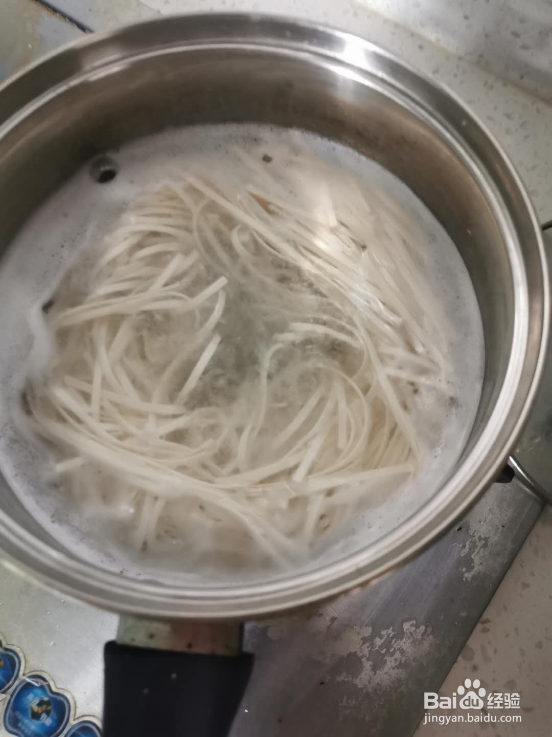 炸酱面的家常做法