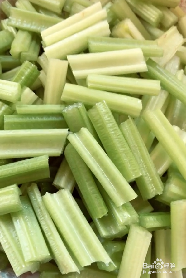 肉末芹菜这么做才好吃