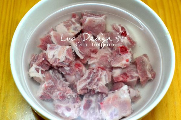 荷香排骨糯米饭