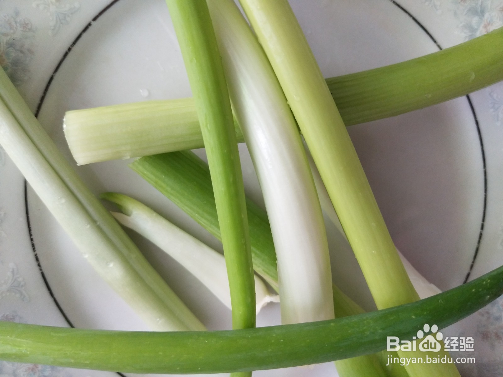 怎样做炝炒圆白菜?