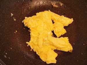 丝瓜炒鸡蛋的做法