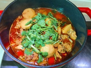 芋儿烧鸡怎么做好吃怎么做芋儿烧鸡呢