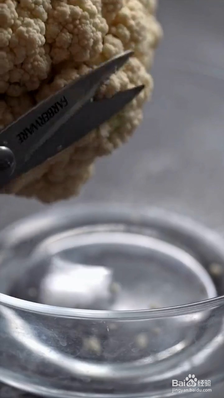 如何制作无米炒饭