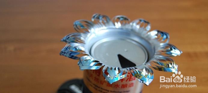 手工易拉罐改造烟灰缸