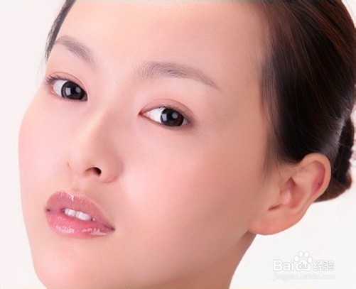 夏天油光和毛孔粗大怎么办?怎样控油收缩毛孔