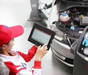 在四川不想外出打工，就学技术高薪就业+创业