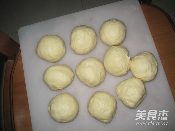 牛奶排包的做法