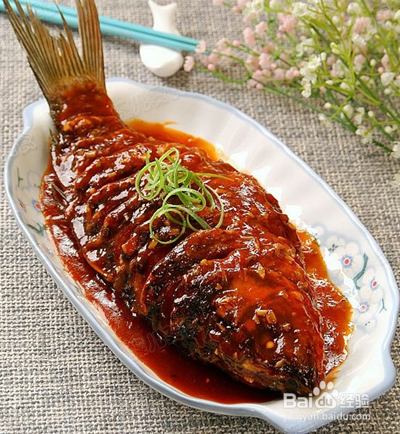 糖醋鲤鱼的做法介绍
